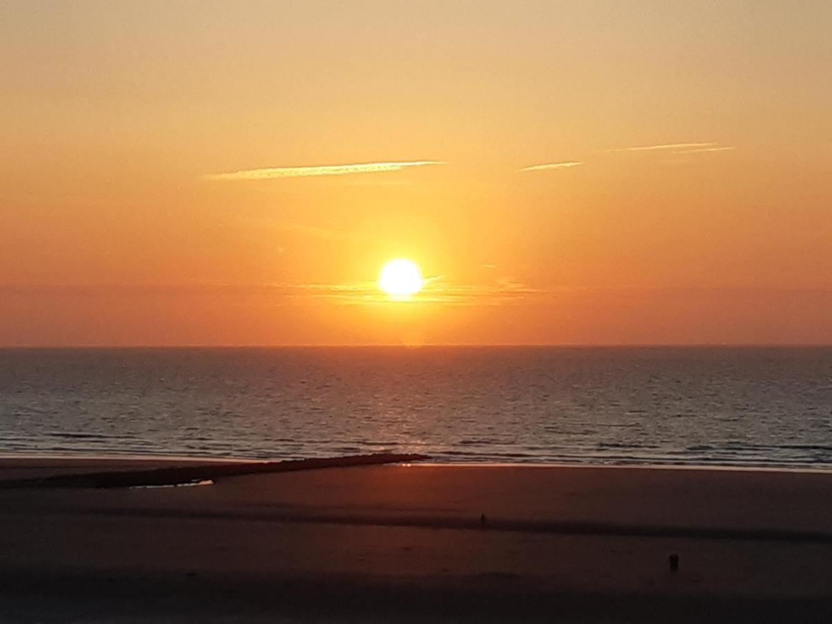 Nieuwpoort Marjolaine Prachtig Zeezicht - 4De Verdiep -Op De Dijk 5Pers Dış mekan fotoğraf